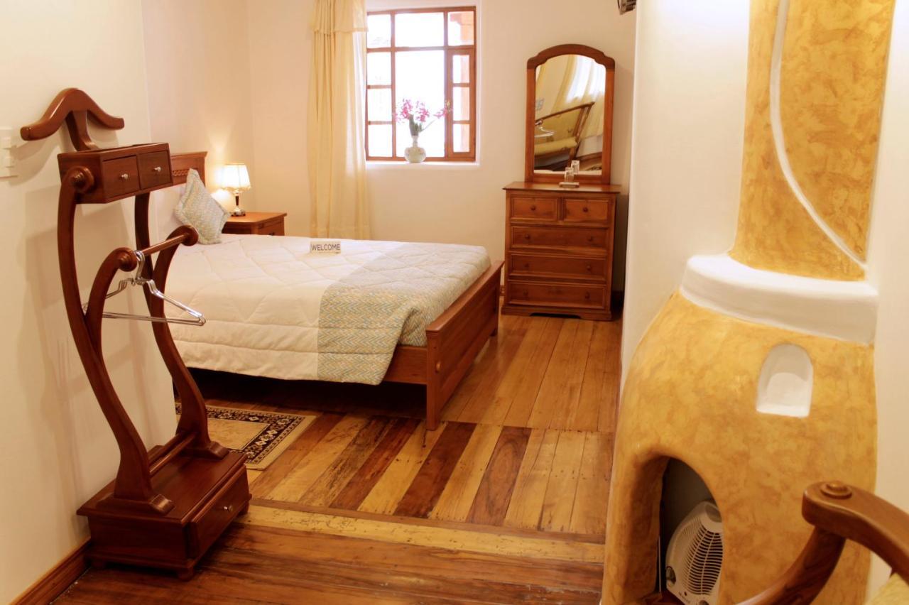 Casa Hotel Las Plazas كويتو المظهر الخارجي الصورة
