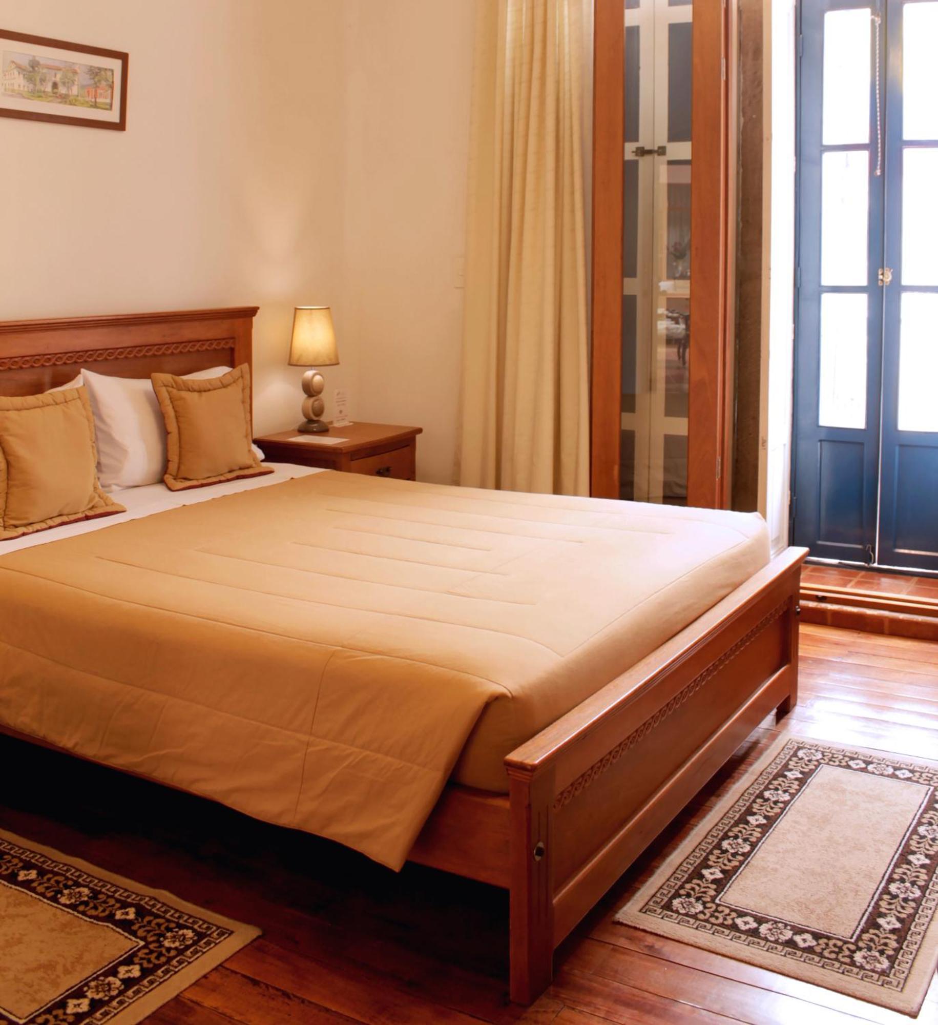 Casa Hotel Las Plazas كويتو المظهر الخارجي الصورة
