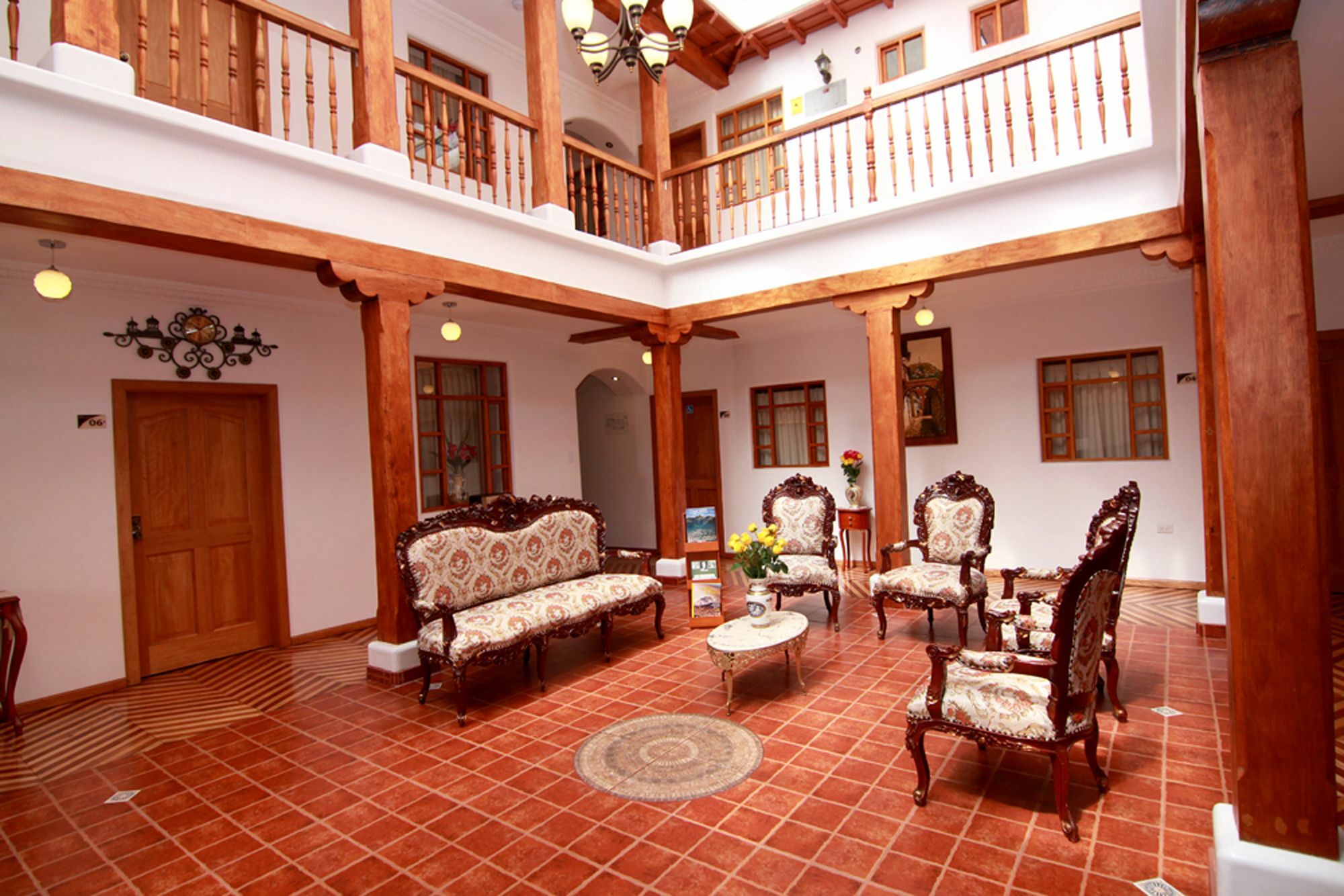 Casa Hotel Las Plazas كويتو المظهر الخارجي الصورة